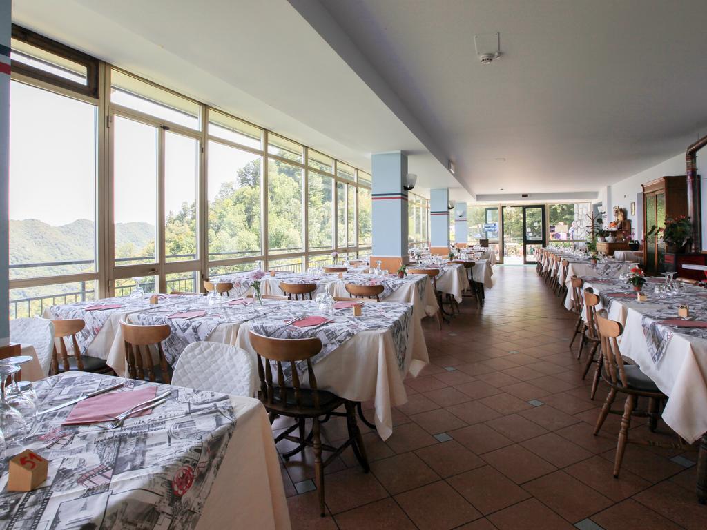 Hotel Funivia Laveno-Mombello Ngoại thất bức ảnh